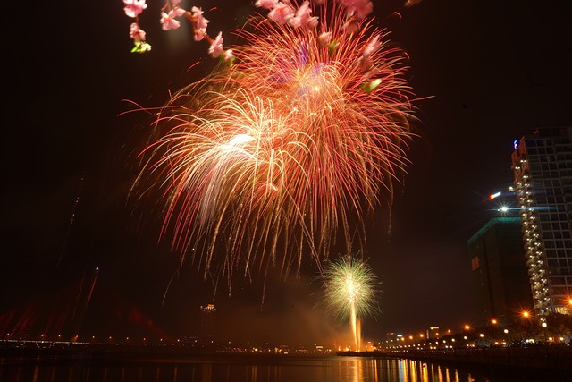 Đà Nẵng: Các điểm bắn pháo hoa giao thừa Tết Bính Ngọ - Ảnh 1.