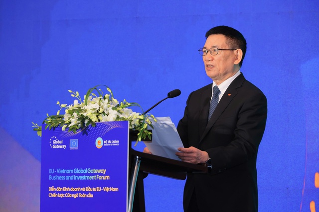 Phó Thủ tướng Hồ Đức Phớc: Việt Nam không chỉ muốn phát triển kinh tế nhanh, mà phải vững, đi xa, đi cùng nhau- Ảnh 1.