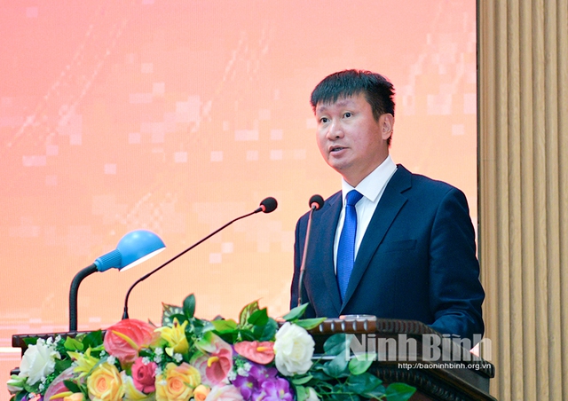 Đồng chí Nguyễn Thanh Bình được bầu giữ chức Chủ tịch UBND tỉnh Ninh Bình- Ảnh 2.