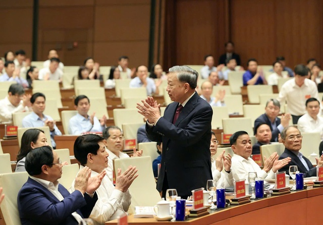HỘI NGHỊ TOÀN QUỐC NGHIÊN CỨU, HỌC TẬP, QUÁN TRIỆT, TRIỂN KHAI NGHỊ QUYẾT HỘI NGHỊ TRUNG ƯƠNG 2- Ảnh 3.