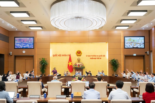 Sửa đổi, bổ sung bảng lương, phụ cấp chức vụ cán bộ, lãnh đạo nhà nước; bảng lương ngành tòa án, kiểm sát- Ảnh 1.