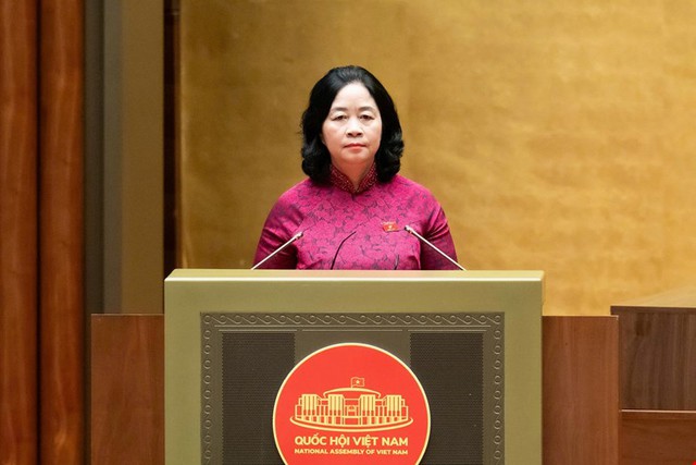 Đề nghị xem xét chế độ, chính sách đối với cán bộ, công chức cơ sở; người hoạt động không chuyên trách ở thôn, tổ dân phố- Ảnh 1.