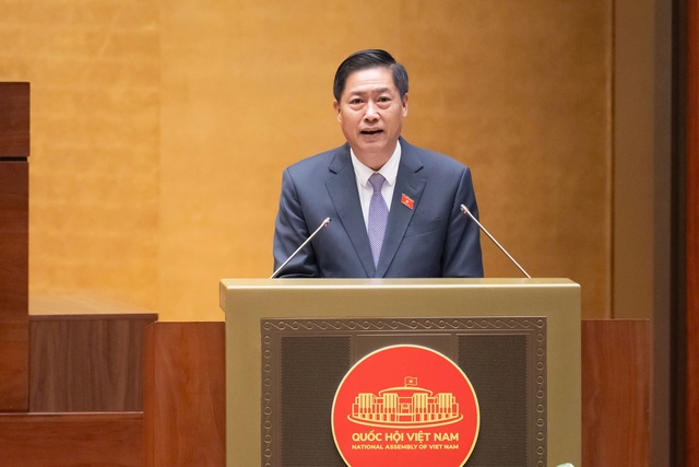 TOÀN CẢNH: PHIÊN KHAI MẠC KỲ HỌP THỨ NHẤT; LỄ TUYÊN THỆ NHẬM CHỨC CỦA ĐỒNG CHÍ TRẦN THANH MẪN, CHỦ TỊCH QUỐC HỘI KHÓA XVI- Ảnh 22.