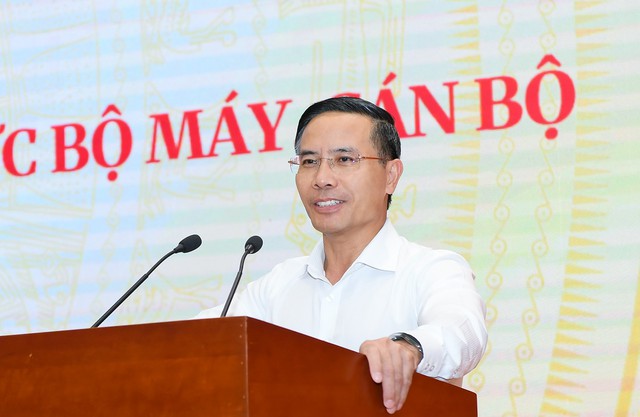 Khẩn trương sắp xếp, kiện toàn tổ chức bộ máy, nhân sự; ban hành danh mục vị trí việc làm- Ảnh 1.