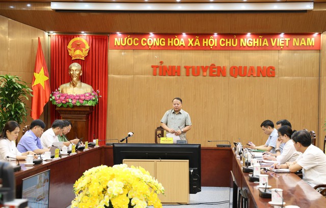 SẮP XẾP THÔN, TỔ DÂN PHỐ: Đề xuất tăng chế độ phụ cấp đối với người hoạt động không chuyên trách- Ảnh 2.