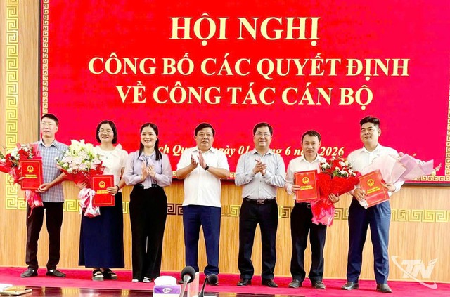 Khẩn trương tổ chức lại, thành lập mới phòng chuyên môn thuộc UBND cấp xã- Ảnh 2.