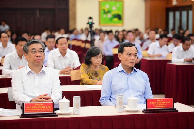 TỔNG THUẬT: HỘI NGHỊ TOÀN QUỐC TRIỂN KHAI NGHỊ QUYẾT SỐ 10-NQ/TW VỀ PHÁT TRIỂN KINH TẾ CÓ VỐN ĐẦU TƯ NƯỚC NGOÀI- Ảnh 6.