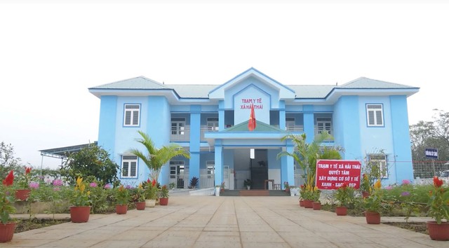 Đẩy mạnh sắp xếp mạng lưới giáo dục, y tế cơ sở theo hướng tinh gọn, hiệu quả- Ảnh 1. Đẩy mạnh sắp xếp mạng lưới giáo dục, y tế cơ sở theo hướng tinh gọn, hiệu quả- Ảnh 1.