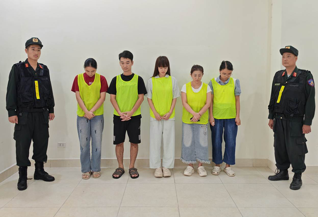 Mở rộng vụ án Phú Lê: Khởi tố vợ chồng “cô giáo Hương”- Ảnh 3.