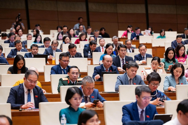 Giảm thuế thu nhập cá nhân, thuế thu nhập doanh nghiệp: Hàng triệu hộ kinh doanh, doanh nghiệp được hưởng lợi- Ảnh 2.