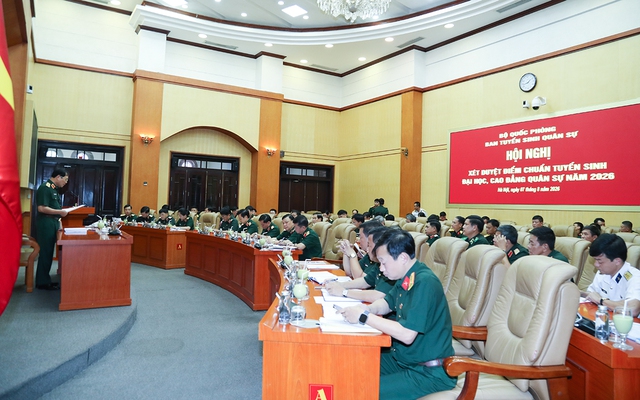 Xét duyệt ĐIỂM CHUẨN TUYỂN SINH QUÂN SỰ 2026- Ảnh 3.