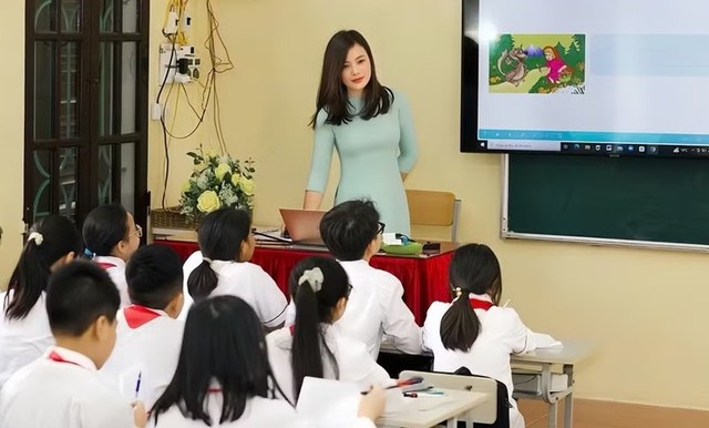 Hoàn thành sắp xếp giảm 57,1% đầu mối trường học, bổ nhiệm hiệu trưởng, bố trí cán bộ chủ chốt trước 20/8- Ảnh 1.