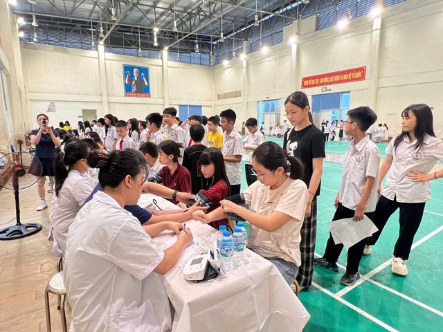 Đề xuất mức thanh toán chi phí khám sức khỏe định kỳ thuộc phạm vi chi trả của Quỹ Bảo hiểm y tế- Ảnh 1.
