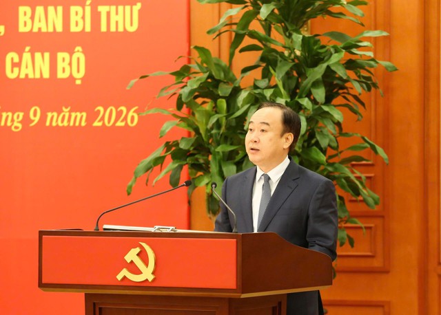 CÔNG BỐ CÁC QUYẾT ĐỊNH CỦA BỘ CHÍNH TRỊ, BAN BÍ THƯ VỀ CÔNG TÁC CÁN BỘ- Ảnh 9.