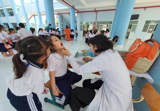 Công văn 5765/BGDĐT-HSSV lưu ý tập trung thực hiện một số nội dung trong công tác HSSV năm học 2026-2027- Ảnh 2.