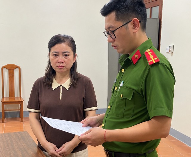Khởi tố, bắt tạm giam Trưởng phòng Thuế cùng Giám đốc, kế toán doanh nghiệp- Ảnh 1.