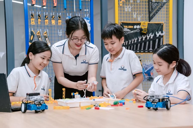 Chủ đề năm học 2026 - 2027: “Đổi mới tư duy - Chuyển biến mạnh mẽ - Kết quả thực chất”- Ảnh 5.