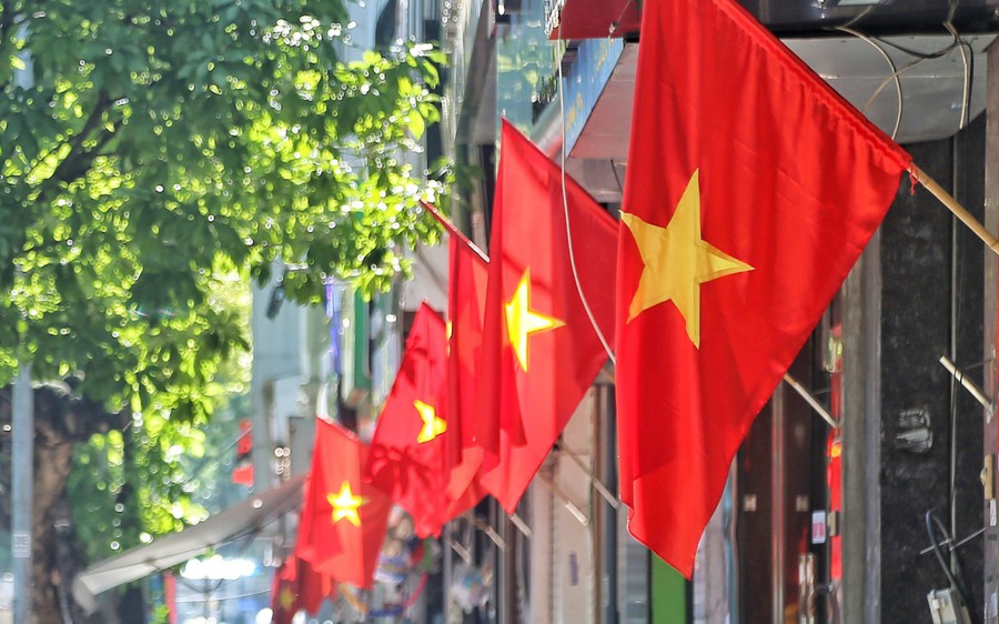 Bộ Lao động, Thương binh và Xã hội đề xuất người lao động được nghỉ 5 ngày liên tục dịp 30/4-1/5/2024.