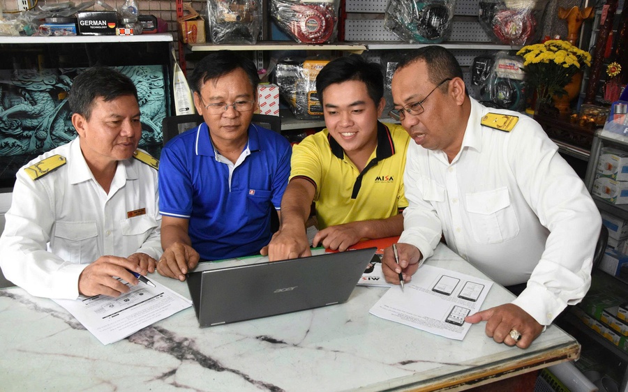 Không để hộ kinh doanh bị bỏ lại phía sau trong cuộc chuyển đổi thuế khoán