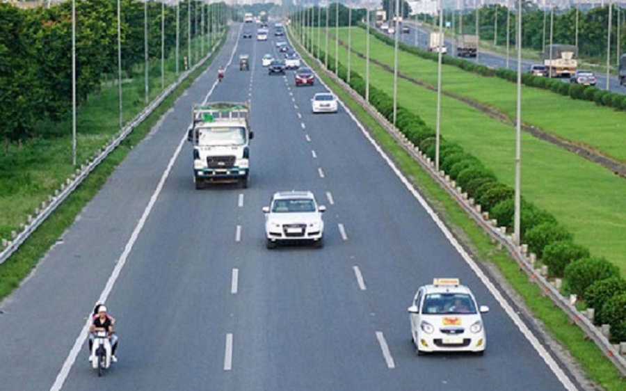 60 câu hỏi về xử lý tình huống mất an toàn giao thông nghiêm trọng
