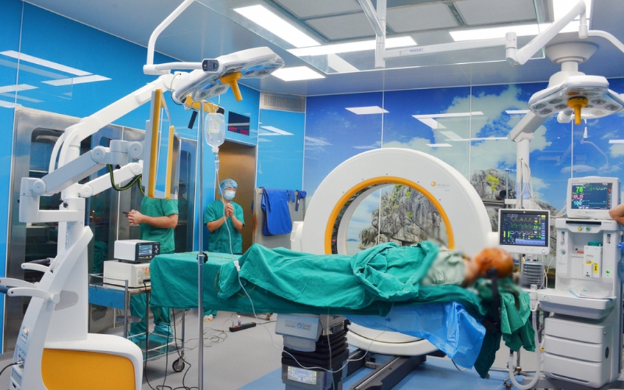Đề xuất chế độ phụ cấp ưu đãi mới đối với viên chức, nhân viên y tế công lập