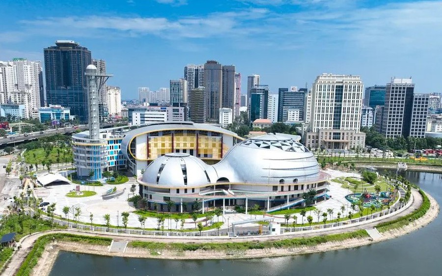 Khẩn trương có phương án giảm các thành tố làm tăng giá bất động sản; nghiên cứu, xây dựng mô hình Trung tâm giao dịch bất động sản, quyền sử dụng đất