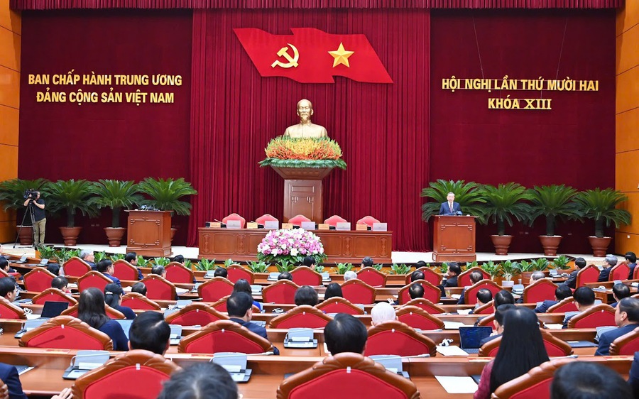 THÔNG BÁO HỘI NGHỊ LẦN THỨ 12 BAN CHẤP HÀNH TRUNG ƯƠNG ĐẢNG KHÓA XIII