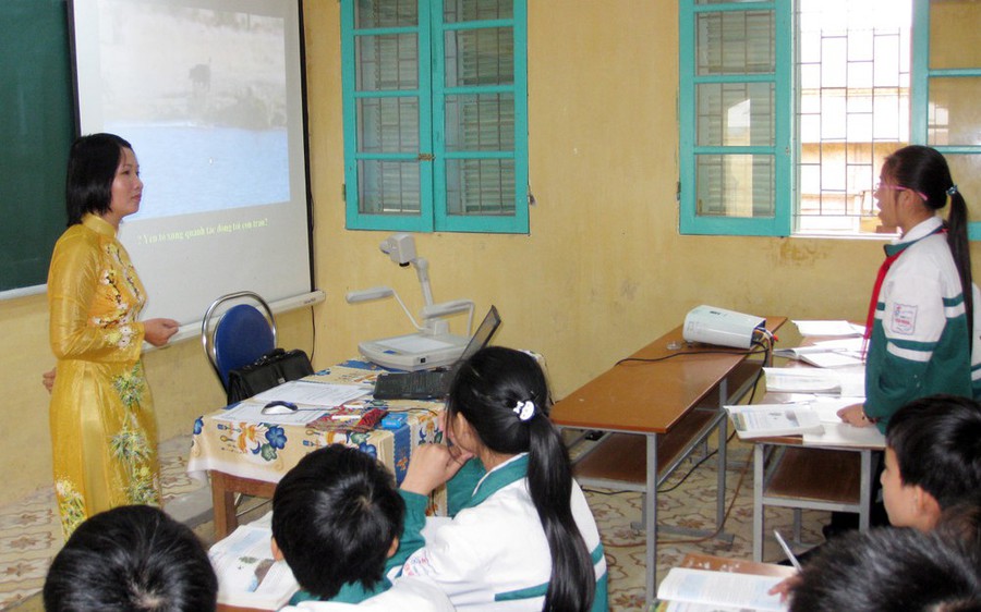 Đề xuất sửa đổi, bổ sung một số nội dung môn Lịch sử và Địa lí cấp Trung học cơ sở