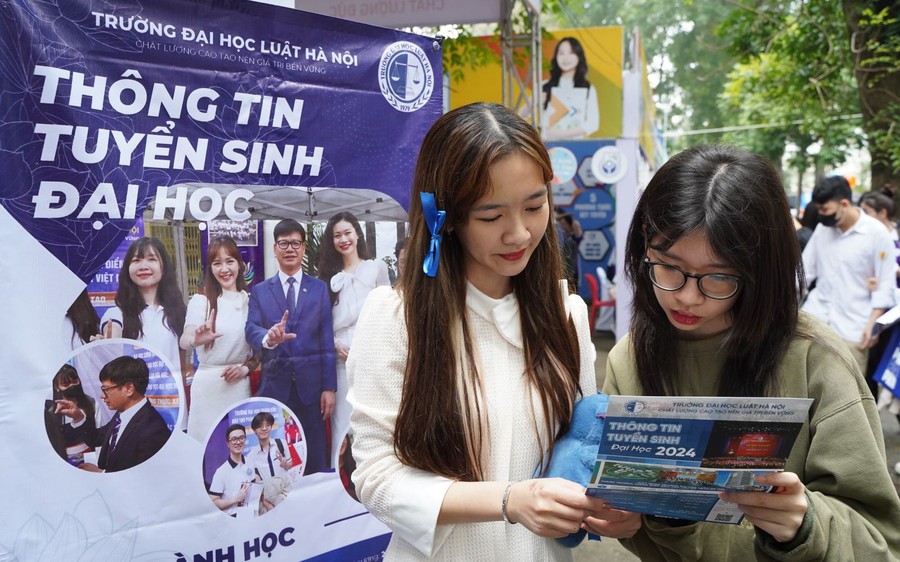 Điểm chuẩn Trường Đại học Luật Hà Nội năm 2025