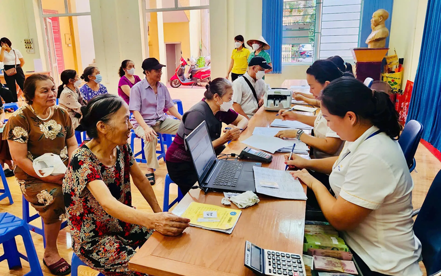 Đề xuất điều chỉnh giảm dần độ tuổi hưởng trợ cấp hưu trí xã hội xuống đủ 70 tuổi