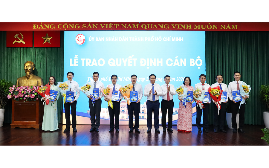 Bổ nhiệm 2 tân Giám đốc Sở và 34 nhân sự mới