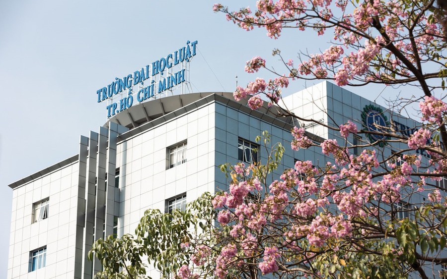 ĐIỂM CHUẨN Trường Đại học Luật TP.HCM (ULAW) 2026