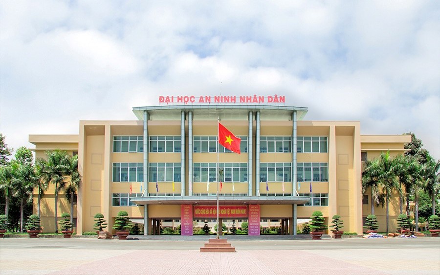 Điểm chuẩn vào các học viện, trường Công an nhân dân năm 2026