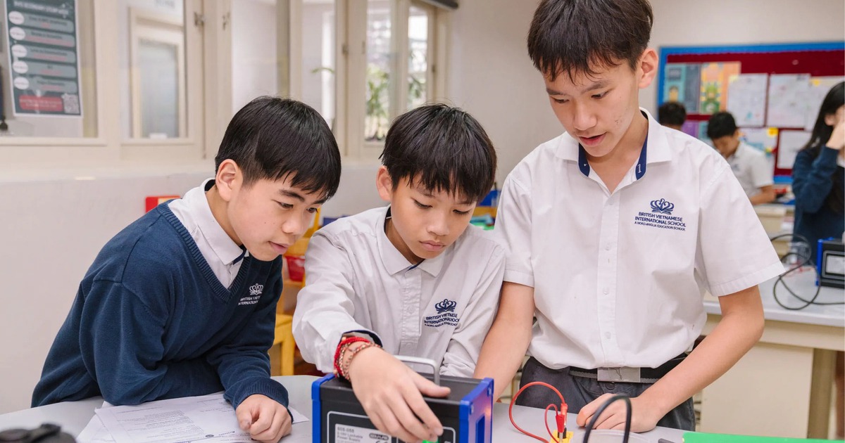 Khung nội dung giáo dục AI cho học sinh phổ thông — Quyết định 2422/QĐ-BGDĐT