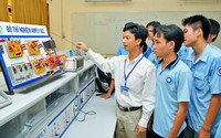 3 môn học bắt buộc với học sinh trong cơ sở giáo dục nghề nghiệp