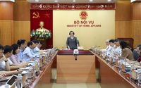 Bộ trưởng Nội vụ: Ưu tiên trọng tâm cải cách chính sách tiền lương là nhiệm vụ hàng đầu trong quý II/2024