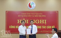 Trao quyết định bổ nhiệm Giám đốc Văn phòng Đăng ký đất đai giữ chức Phó Giám đốc Sở