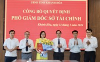 Trao quyết định bổ nhiệm nữ Phó Giám đốc Sở Tài chính