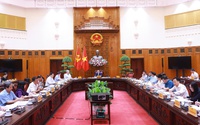 Đề xuất lộ trình miễn viện phí; chính sách đãi ngộ đặc biệt cho nhân lực y tế; phổ cập tiếng Anh...