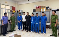 Khởi tố, bắt tạm giam Chủ tịch phường cùng 4 cán bộ quản lý đô thị...