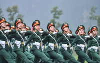 Chế độ phụ cấp khuyến khích đối với hạ sĩ quan, binh sĩ nữ phục vụ tại ngũ