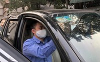 Đề xuất bỏ tem nộp phí sử dụng đường bộ