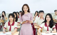 Đề xuất cung cấp miễn phí sách giáo khoa cho học sinh; nâng phụ cấp ưu đãi đặc thù với giáo viên