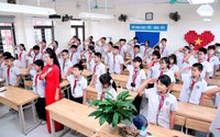 Giữ ổn định lộ trình học phí, mở rộng chính sách miễn và hỗ trợ học phí cho học sinh