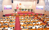 Thông qua chính sách hỗ trợ người động không chuyên trách nghỉ giữ chức danh khi sắp xếp, tổ chức lại thôn, tổ dân phố