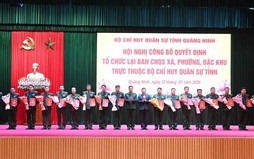 Tổ chức lại Ban Chỉ huy quân sự cấp xã: Bổ nhiệm 54 Chỉ huy trưởng