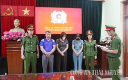 Triệt phá đường dây cung cấp thực phẩm “bẩn” vào trường học: Khởi tố nguyên Hiệu trưởng, kế toán, chủ hộ kinh doanh