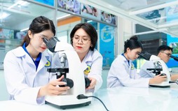 QUY ĐỊNH MỚI về BỔ NHIỆM, XẾP LƯƠNG xác định tương đương chức danh GIÁO VIÊN TRUNG HỌC NGHỀ