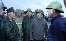 KHẨN CẤP ỨNG PHÓ BÃO SỐ 13