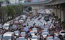 Đề xuất thu phí ô tô vào nội đô Hà Nội: Đại biểu Quốc hội nói gì?